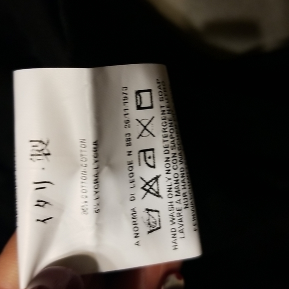 SHINE LIKE A DIAMOND ❣️Affordable Luxury!💞Dolce & Gabbana Top - Picture 10 of 10